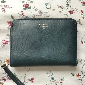 NWOT Fossil leather wallet